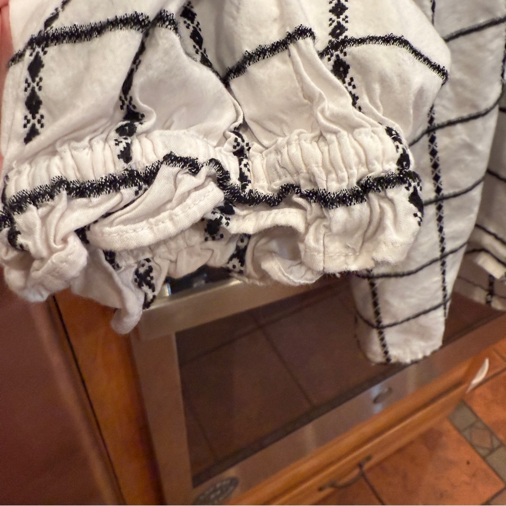 LOFT White and Black Checkered Blouse Xl - Picture 5 of 9